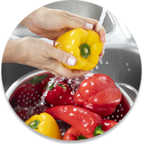 Washing peppers